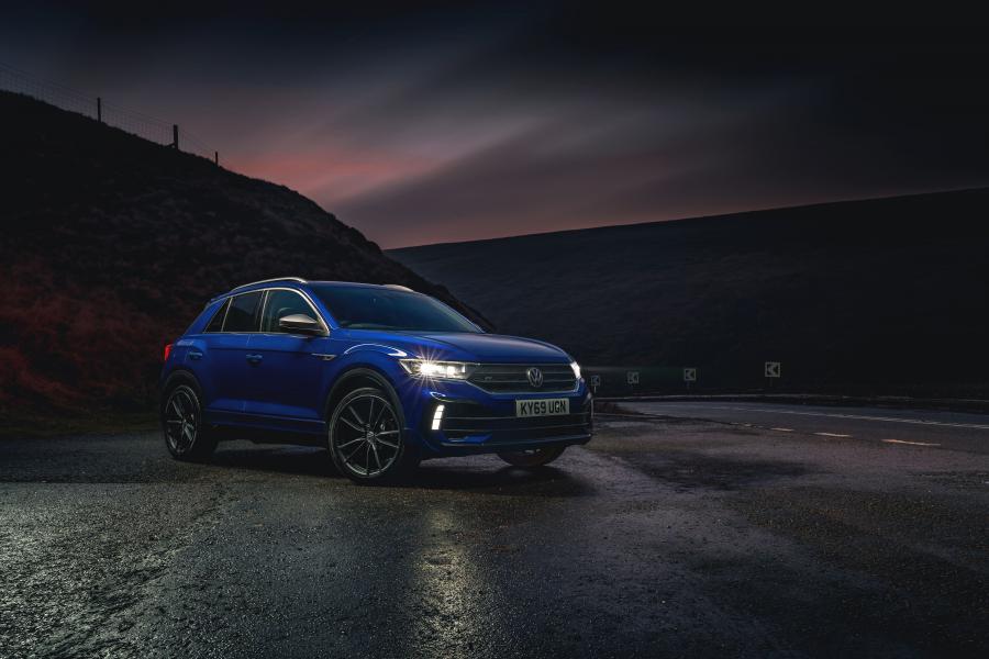  Volkswagen T-Roc R 2020 года  (UK) (фото 27 из 58)